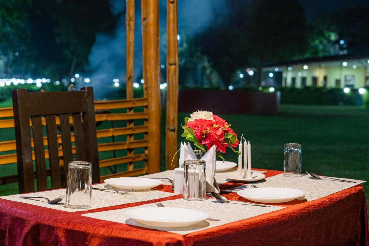 Narmada Hills Resort Omkareshwar Exterior photo